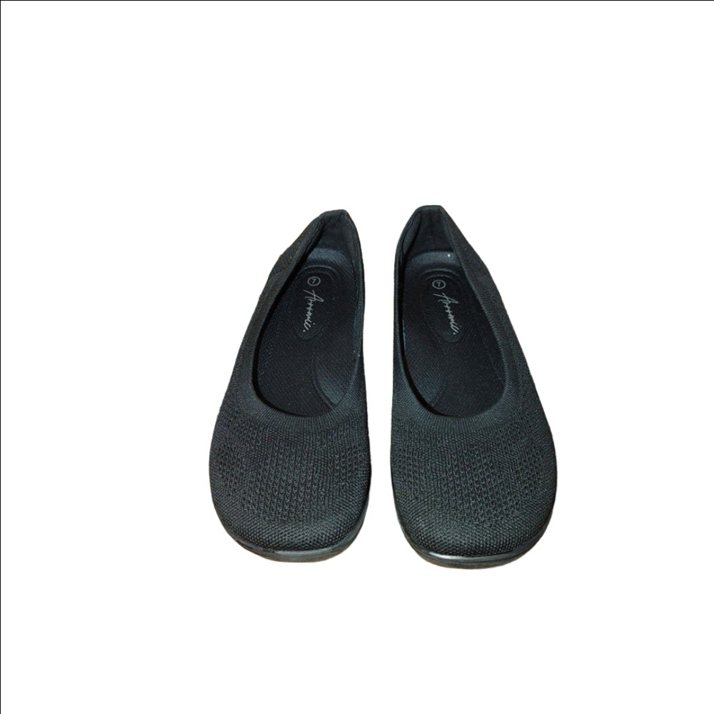 Arromic Slip Ons Size 7